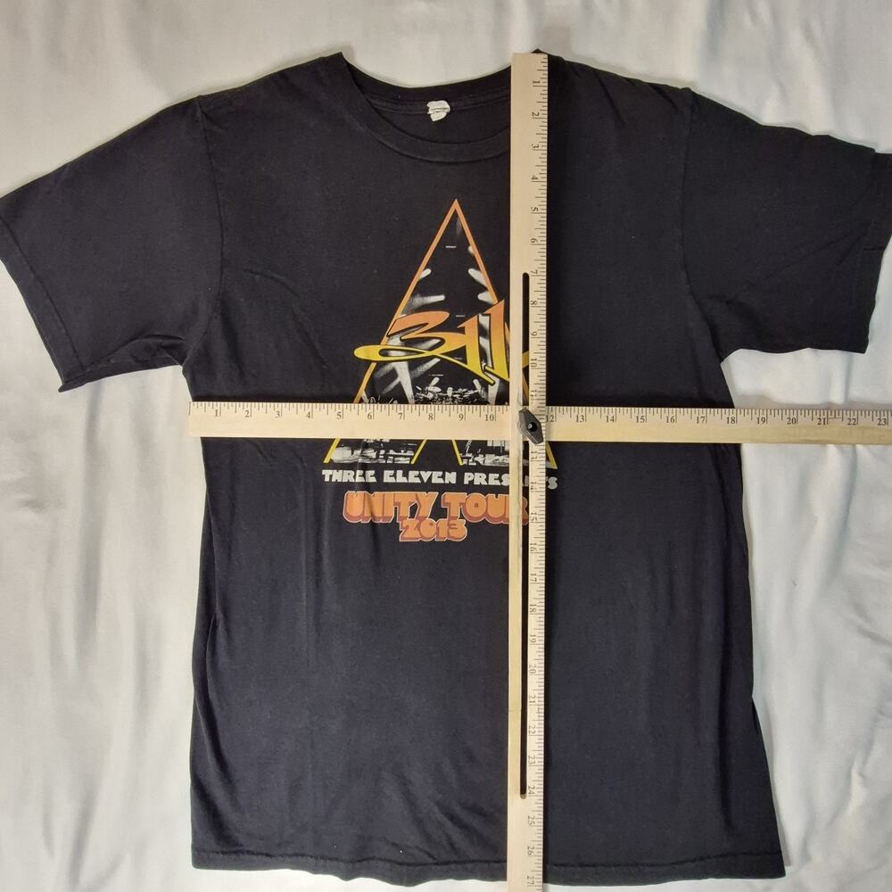 311 vintage unity tour shirt 2013 311 t-shirt music concert t-shirt Womens M